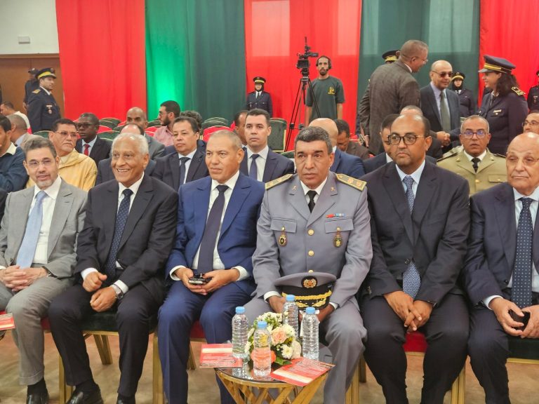 العيون تختتم احتفالات المسيرة الخضراء بحفل رسمي  داخل السجن المحلي