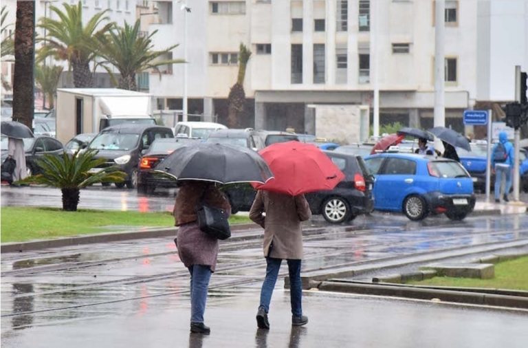 عودة الأجواء الشتوية إلى المغرب تحت تأثير المنخفض الأطلسي “كلوديا”