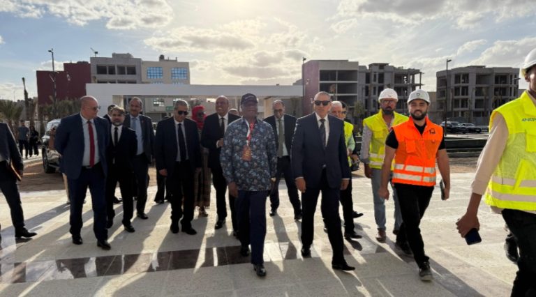 العيون تستقبل وفود 25 دولة إفريقية… ودبلوماسية المغرب البرلمانية تعزز حضورها القاري