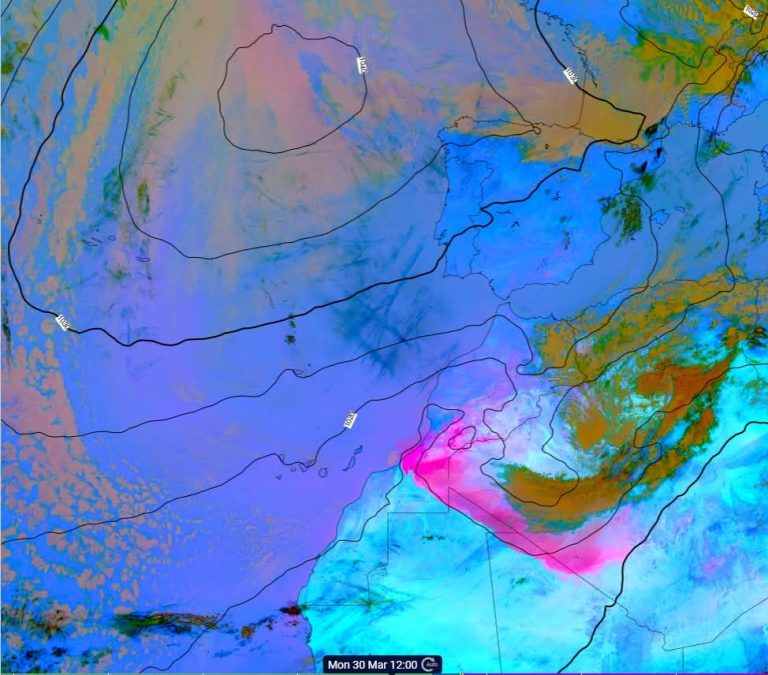 رصد عاصفة رملية بجنوب ووسط البلاد