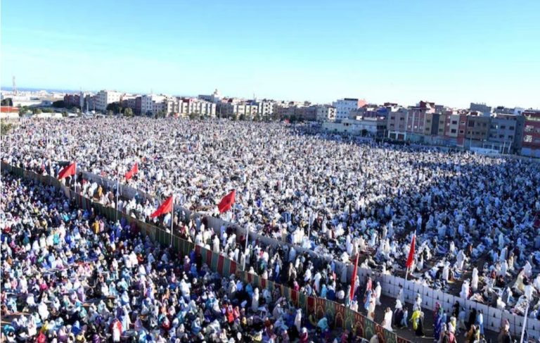 عطلة عيد الفطر” تثير الجدل حول الفجوة بين القطاعين العام والخاص