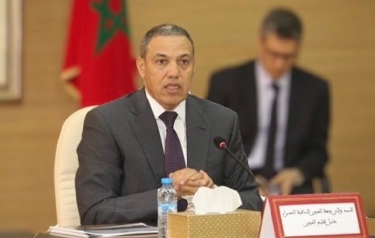 غياب عامل السمارة..بيكرات يجمع شيوخ وعمال ومنتخبي أقاليم جهة العيون بمأدبة غذاء رسمية
