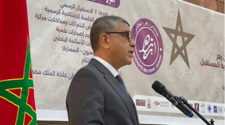 عامل إقليم السمارة يترأس ملتقى “الروح والتاريخ وبوابة المستقبل” بحضور وازن لفعاليات علمية ومؤسساتية…