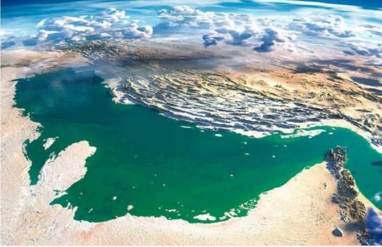 أمريكا توجه ضربات إلى إيران .. وطهران تتهم واشنطن بإفشال الدبلوماسية