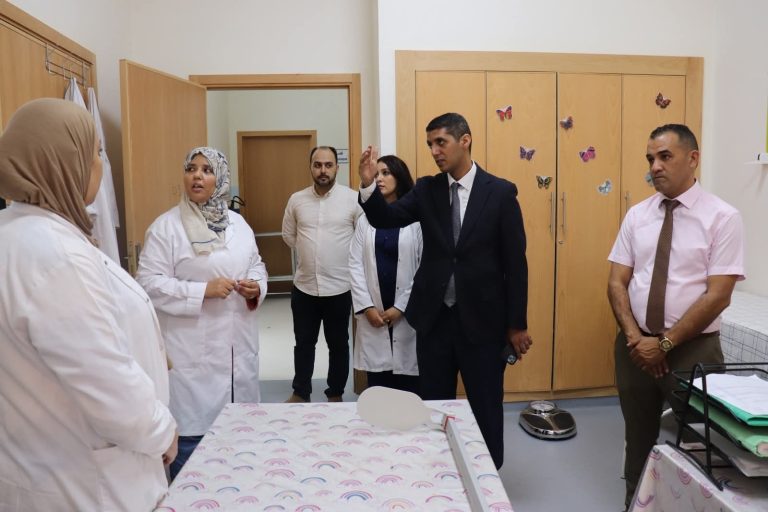 زيارة ميدانية للمدير العام للمجموعة الصحية الترابية العيون–الساقية الحمراء لتتبع أوراش ومرافق صحية بالمنطقة الصحية العيون