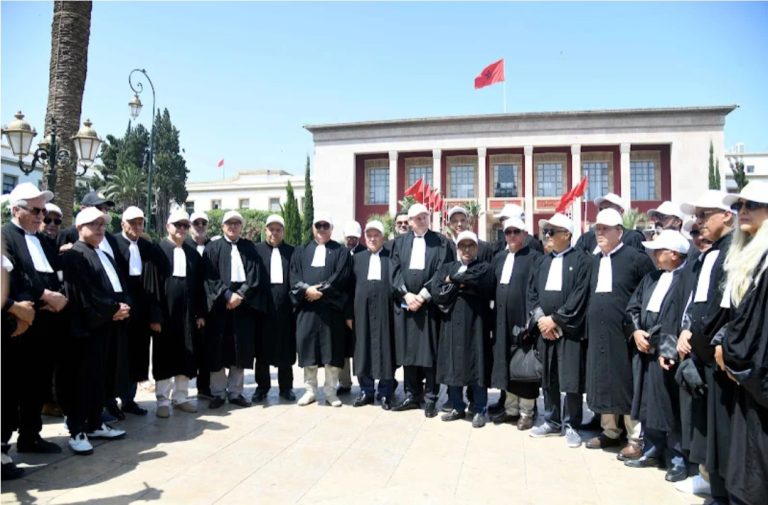 المحامون يترقبون موعد الحسم بين استمرار الإضراب والعودة إلى المحاكم
