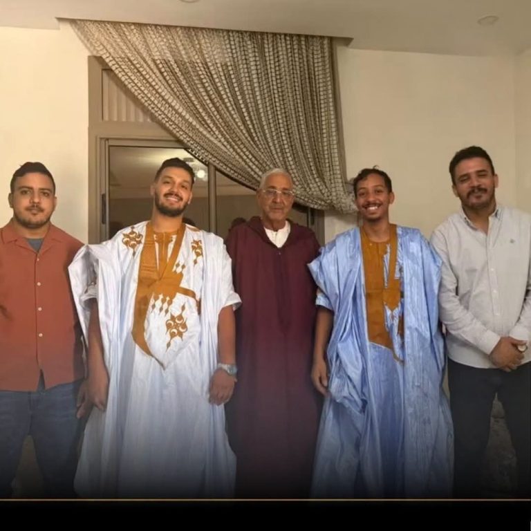 بوجدور.. أطر صحية وشباب يعلنون انضمامهم إلى حزب الاستقلال بحضور عضو اللجنة المركزية عبد العزيز أبا