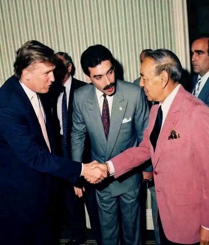 لقاء تاريخي: الحسن الثاني رحمه الله وترامب في نيويورك 1989