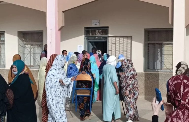 عاجل….العيون في صدارة الإقبال على التصويت